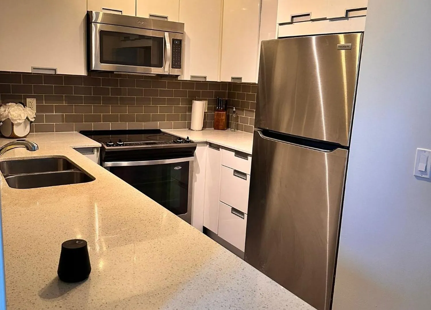 Homestay Private And Comfort Mississauga Canada